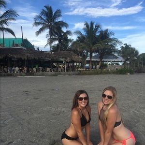 Meet your Posher, Allison